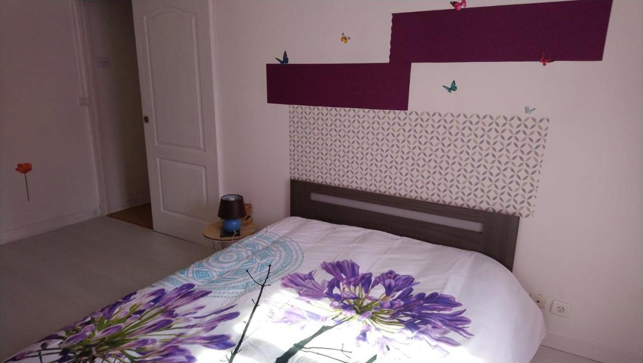 Gite Pour 6 Ou Chambre Pour 2 A Formigny Екстер'єр фото